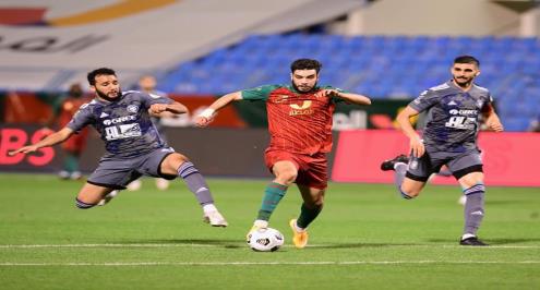 أزارو يقود الاتفاق للفوز على الفيصلي في الدوري السعودي (فيديو)